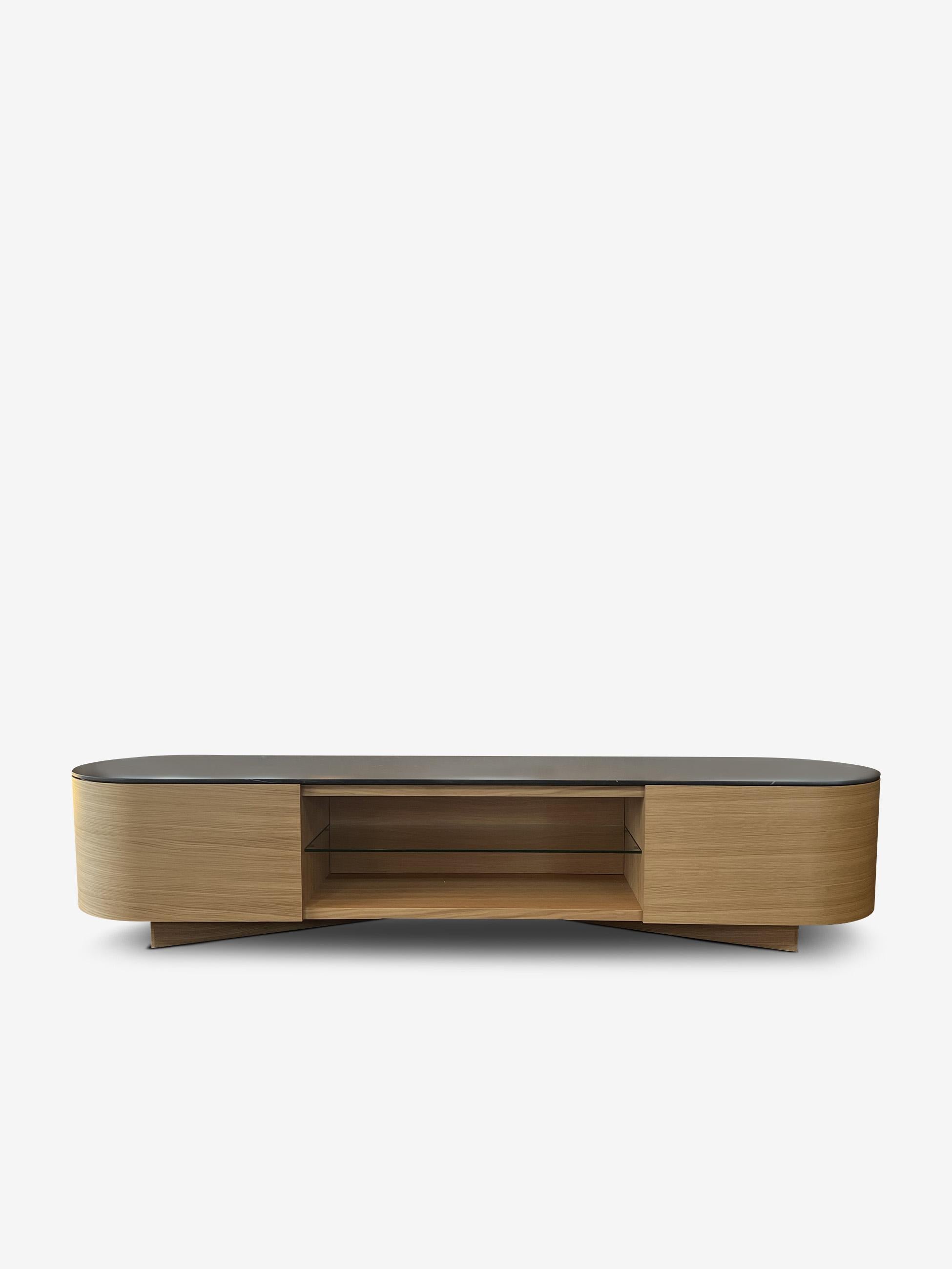 Italiano 558 Cassettiera Rondos in Oak - 2 cassetti con scomparto aperto di Cassina in vendita