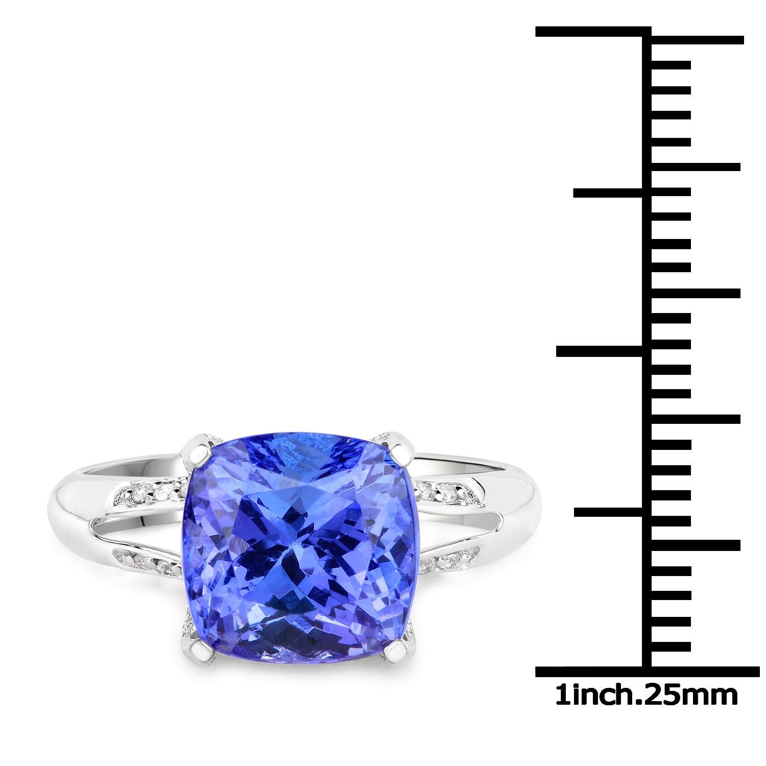 5.59 Carat Genuine Tanzanite and Diamond 14 Karat White Gold Cocktail Ring In New Condition For Sale In Great Neck, NY