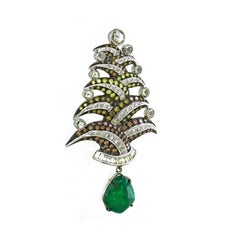 5.59 cts of Diamond and 9.62 cts of Emerald Pendant