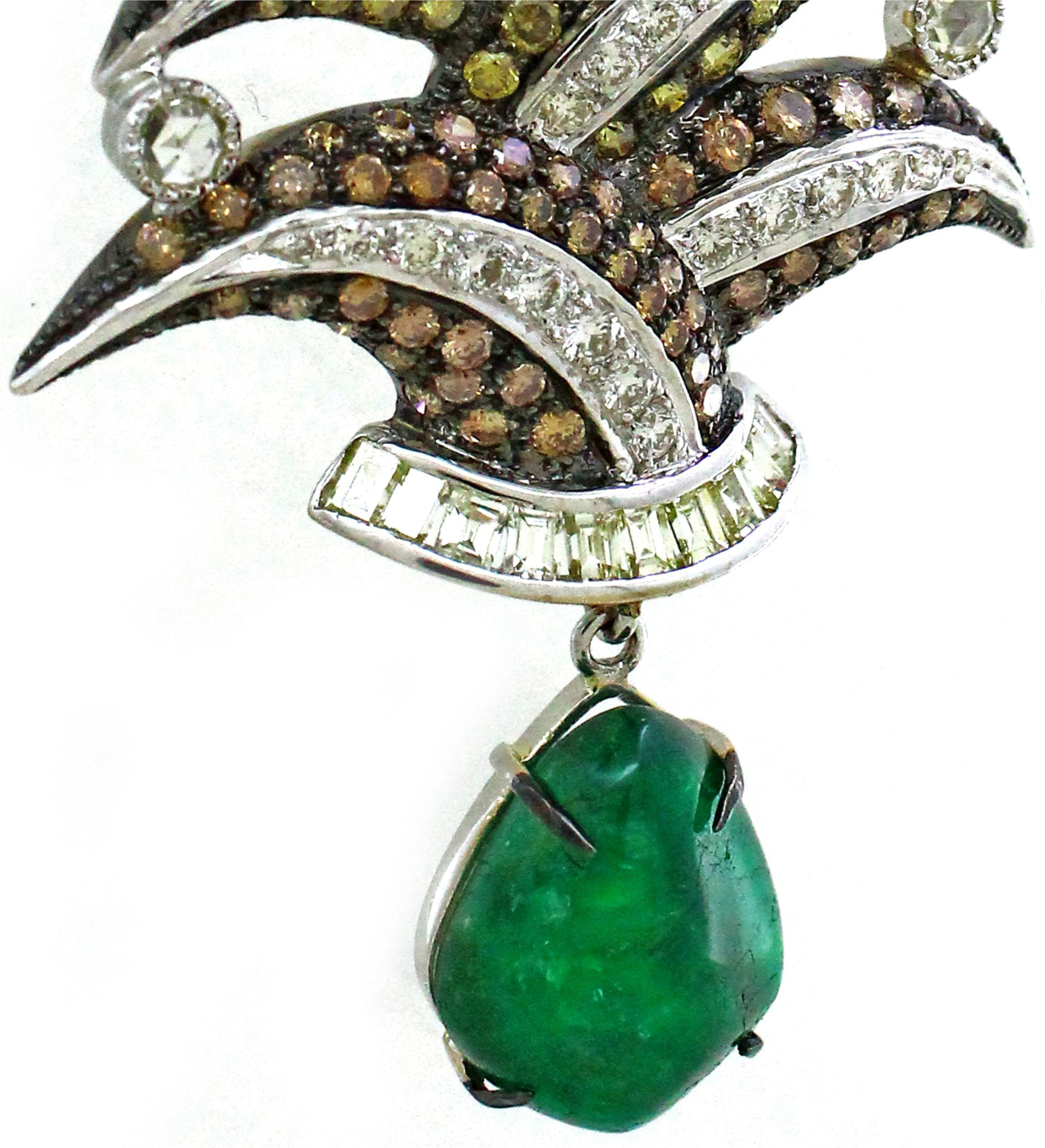 Anhänger mit 5,59 Karat Diamant und 9,62 Karat Smaragd (Tropfenschliff) im Angebot