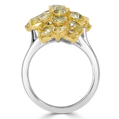 5,59ct Fancy Yellow Diamond Cluster Ring