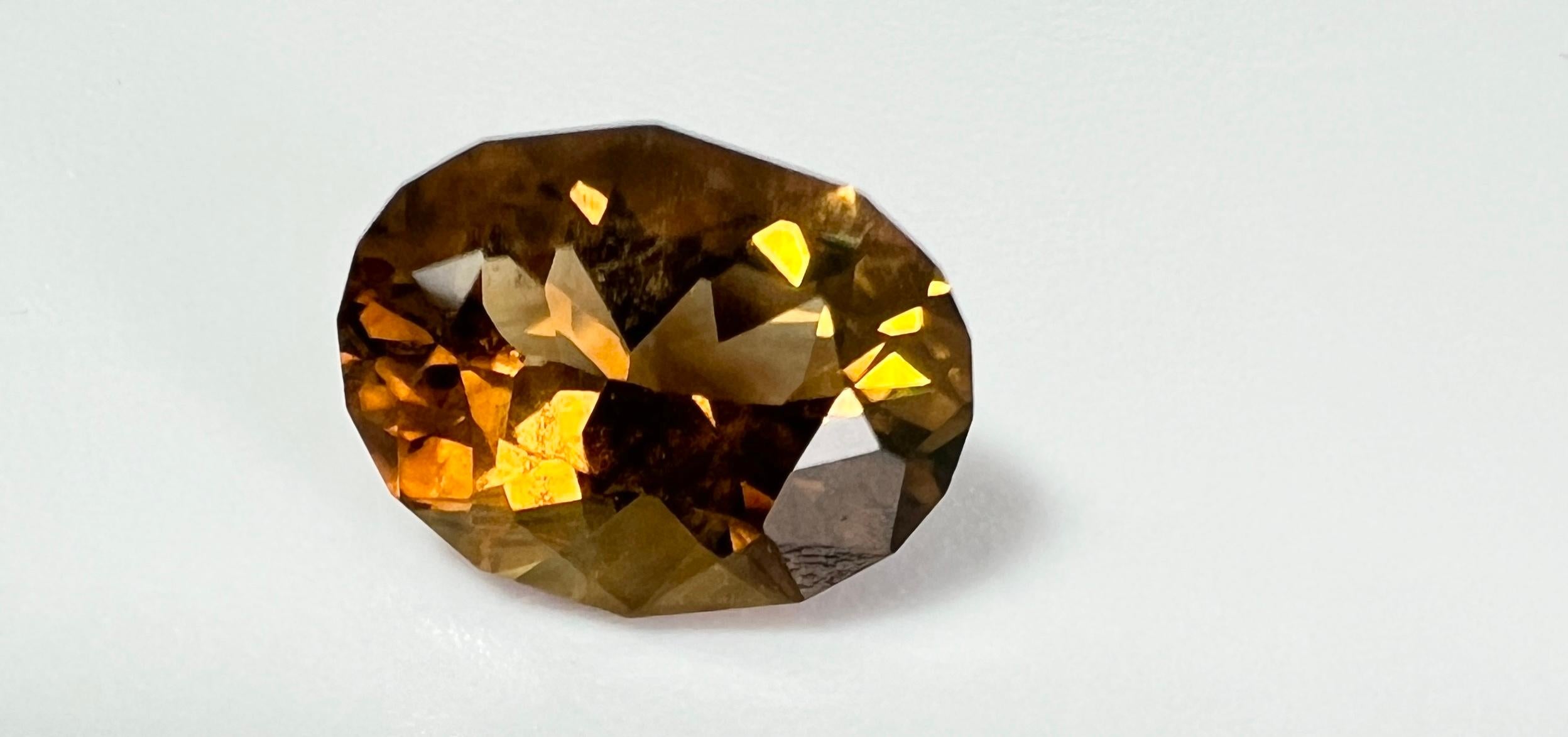 5.5ct  brilliant Cut Natural Brown Tourmaline Gemstone For Sale 8