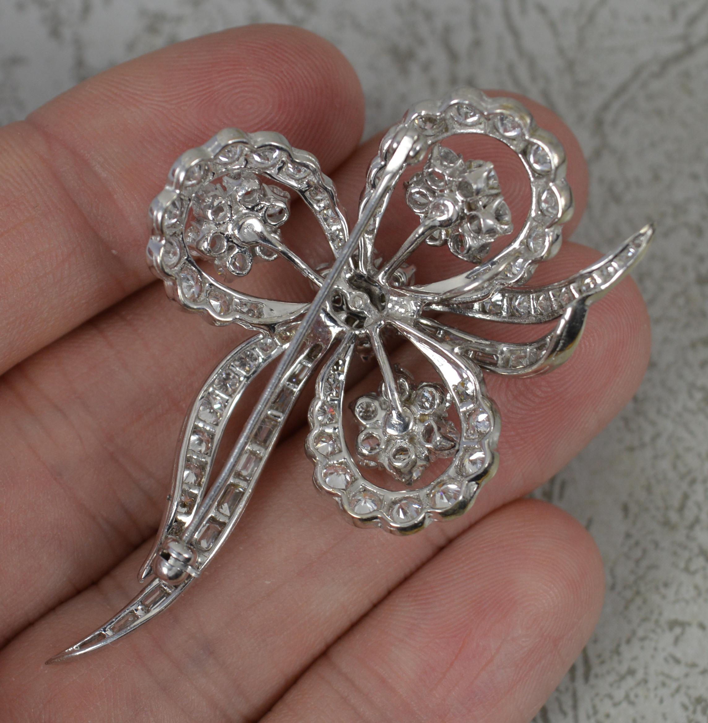 5.5ct Vs Diamond 18ct White Gold Flower Floral Spray Brooch For Sale 3