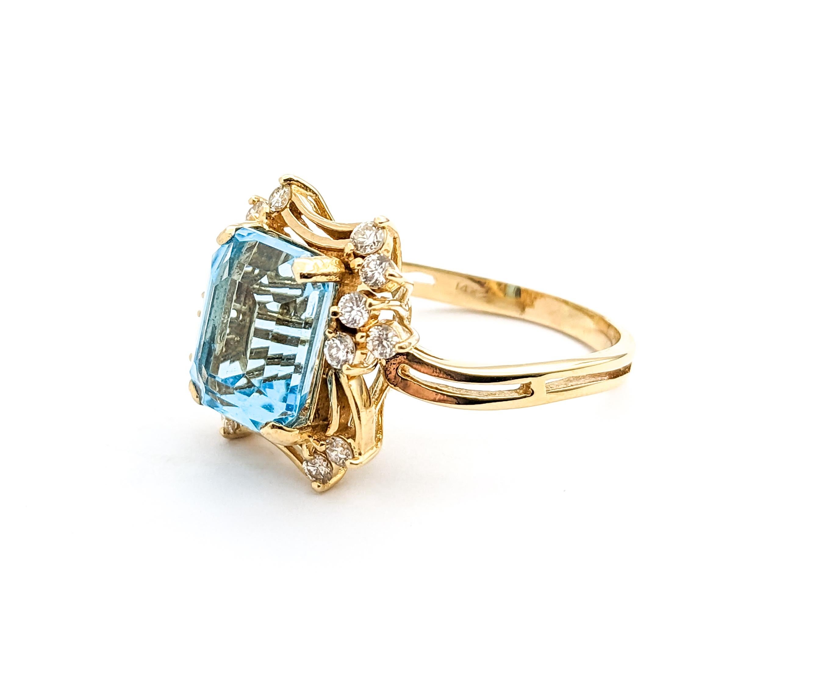 For Sale:  5.5ctBlue Topaz & Disamond Ring In Yellow Gold 11