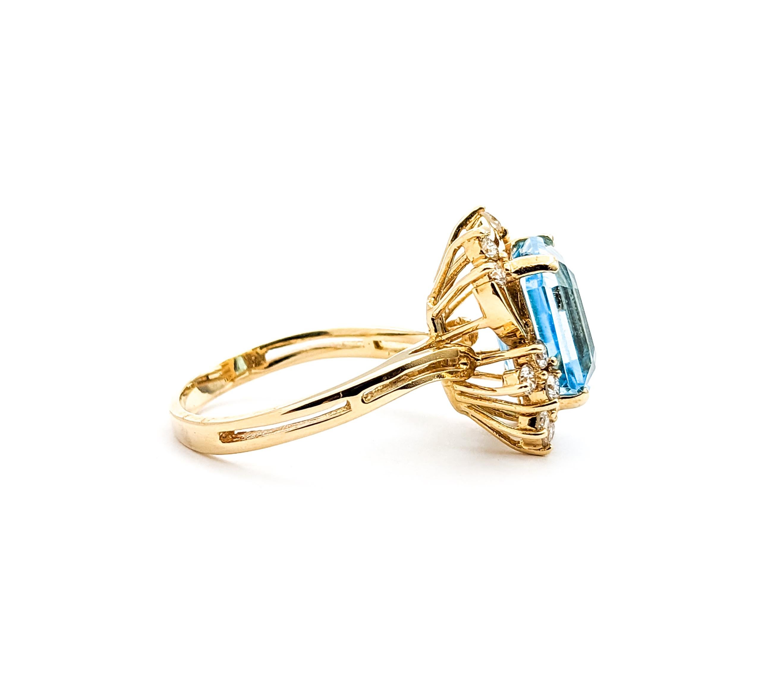 For Sale:  5.5ctBlue Topaz & Disamond Ring In Yellow Gold 9