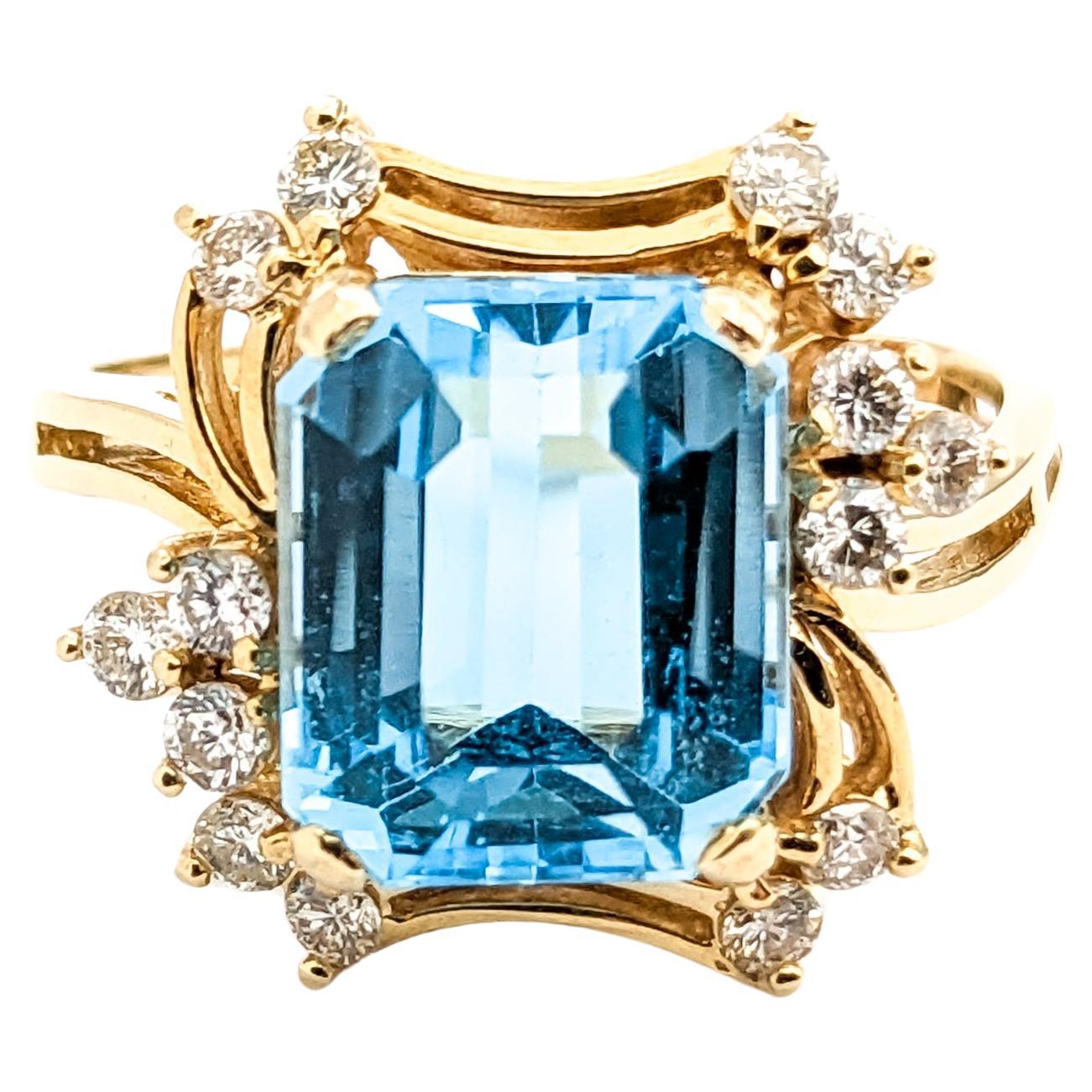 En vente :  Bague en or jaune avec topaze bleue et diamant de 5,5ct