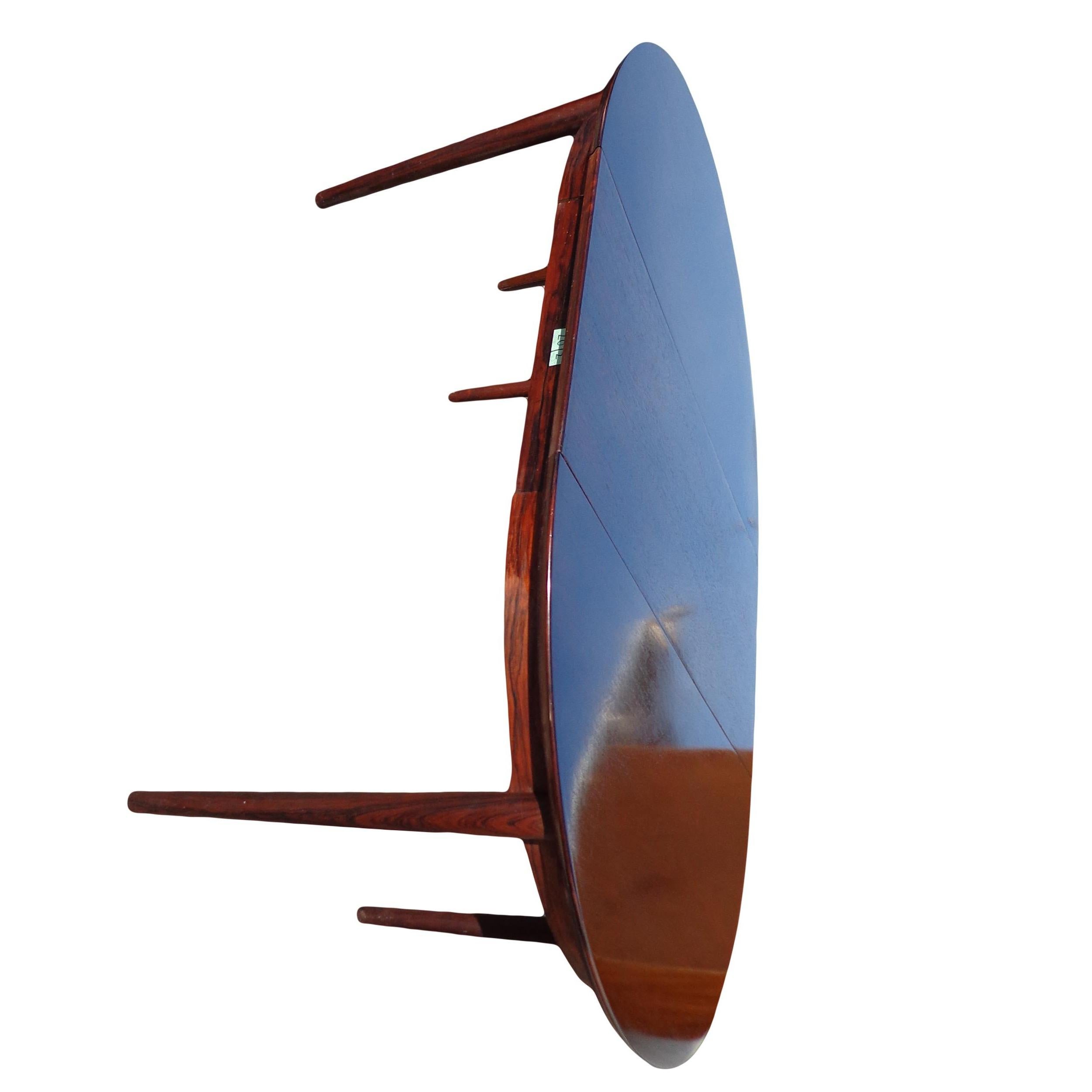 Scandinavian Teak Extendable Dining Table by Hans Olsen In Good Condition In Pasadena, TX