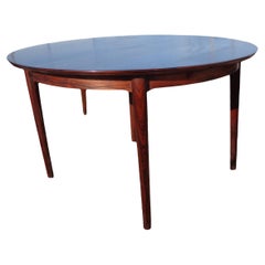 Table de salle à manger à rallonge en teck scandinave par Hans Olsen