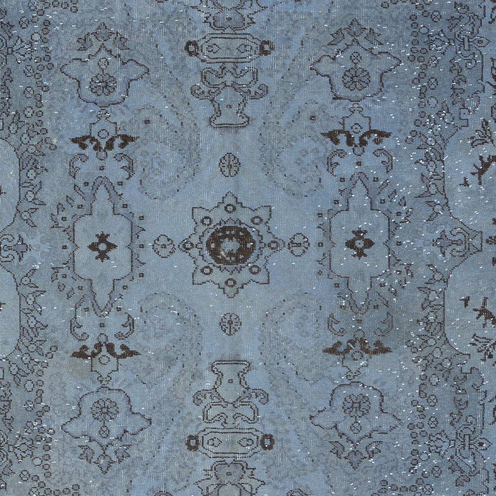 20th Century 5.5x10 Ft Contemporary Hand-Made Sky Blue Turkish Rug with French Aubusson Style For Sale