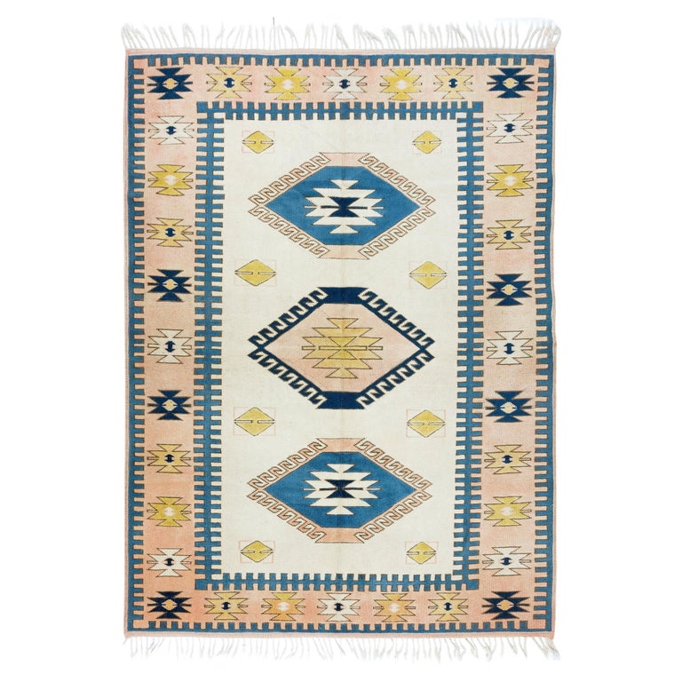 Turkey Hook Rug 5.5x6.8 Ft Vintage HandKnotted Wool Rug from Turkey with Triple ...