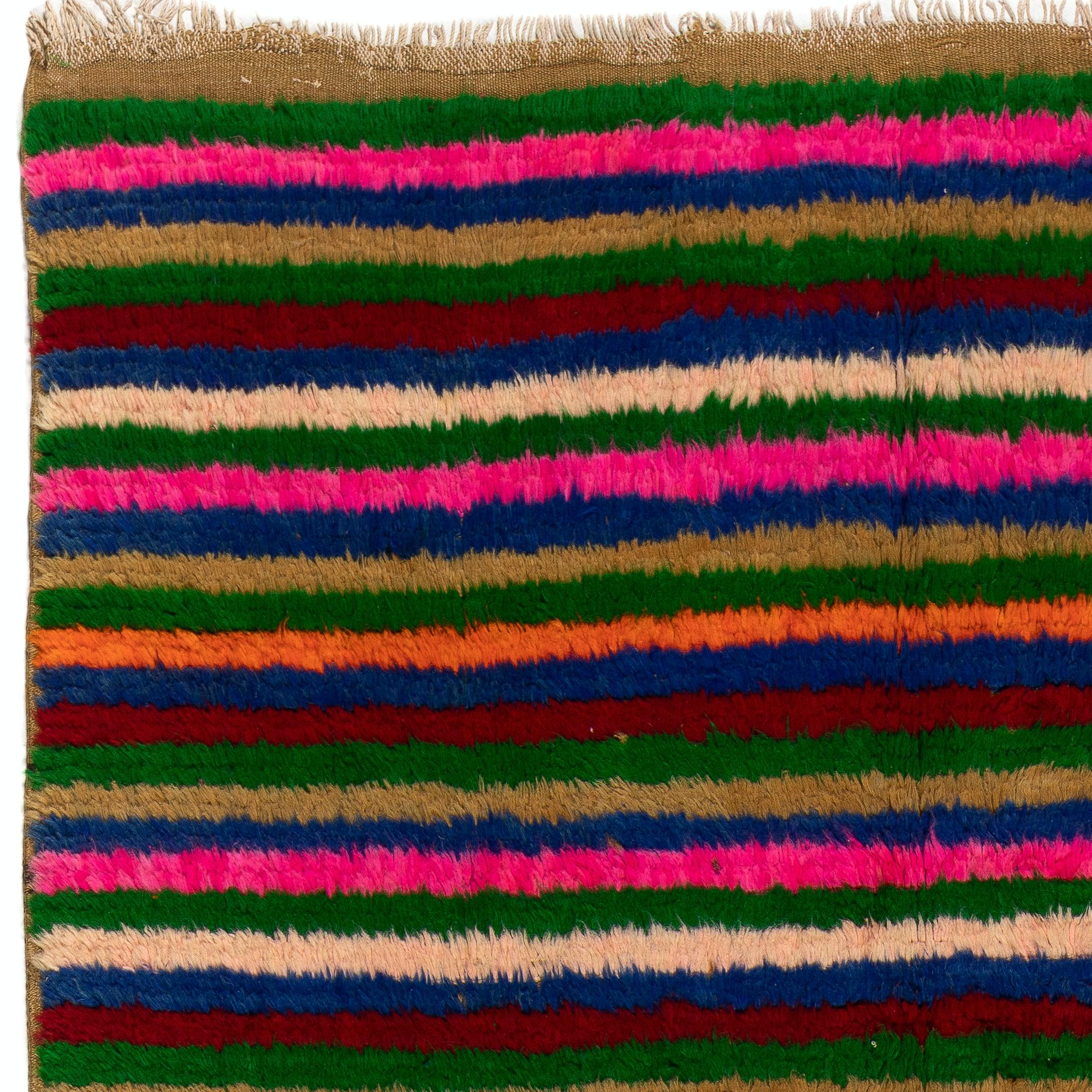 5.5x8.4 Ft Mehrfarbiger handgefertigter türkischer Tulu-Teppich mit Bändern im Vintage-Stil, weicher Wollflor (Türkisch) im Angebot