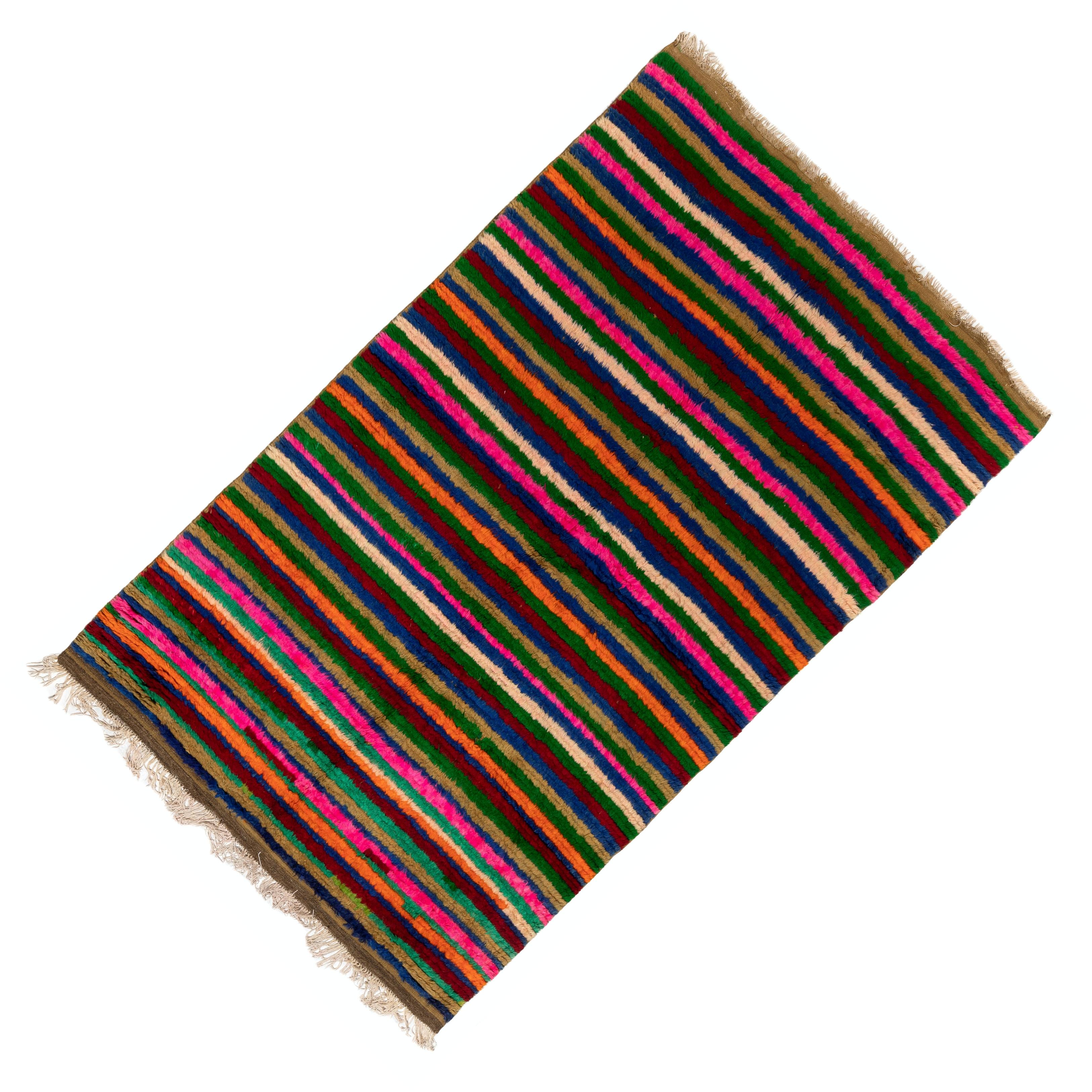 5.5x8.4 Ft Mehrfarbiger handgefertigter türkischer Tulu-Teppich mit Bändern im Vintage-Stil, weicher Wollflor im Zustand „Gut“ im Angebot in Philadelphia, PA