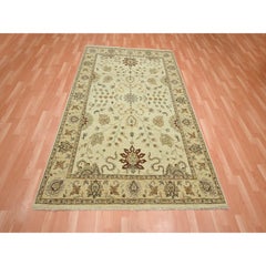 5'5"x8'4" Ivory Agra with Ziegler Design Leaf Pattern Hand Knotted Pure Wool Rug
