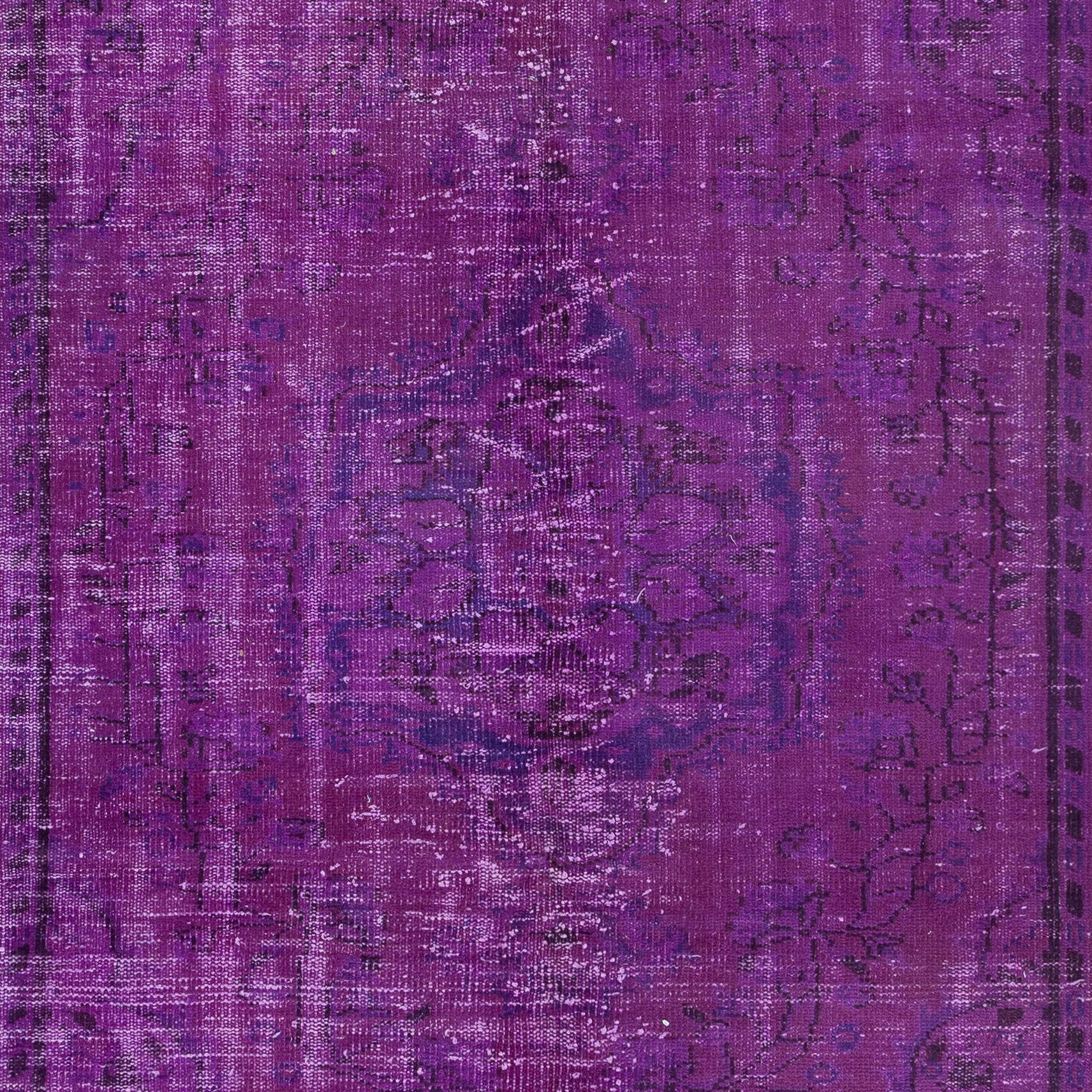 Hand-Knotted 5.5x8.5 Ft Modern Handmade Rug in Purple & Purplish Blue. Turkish Carpet