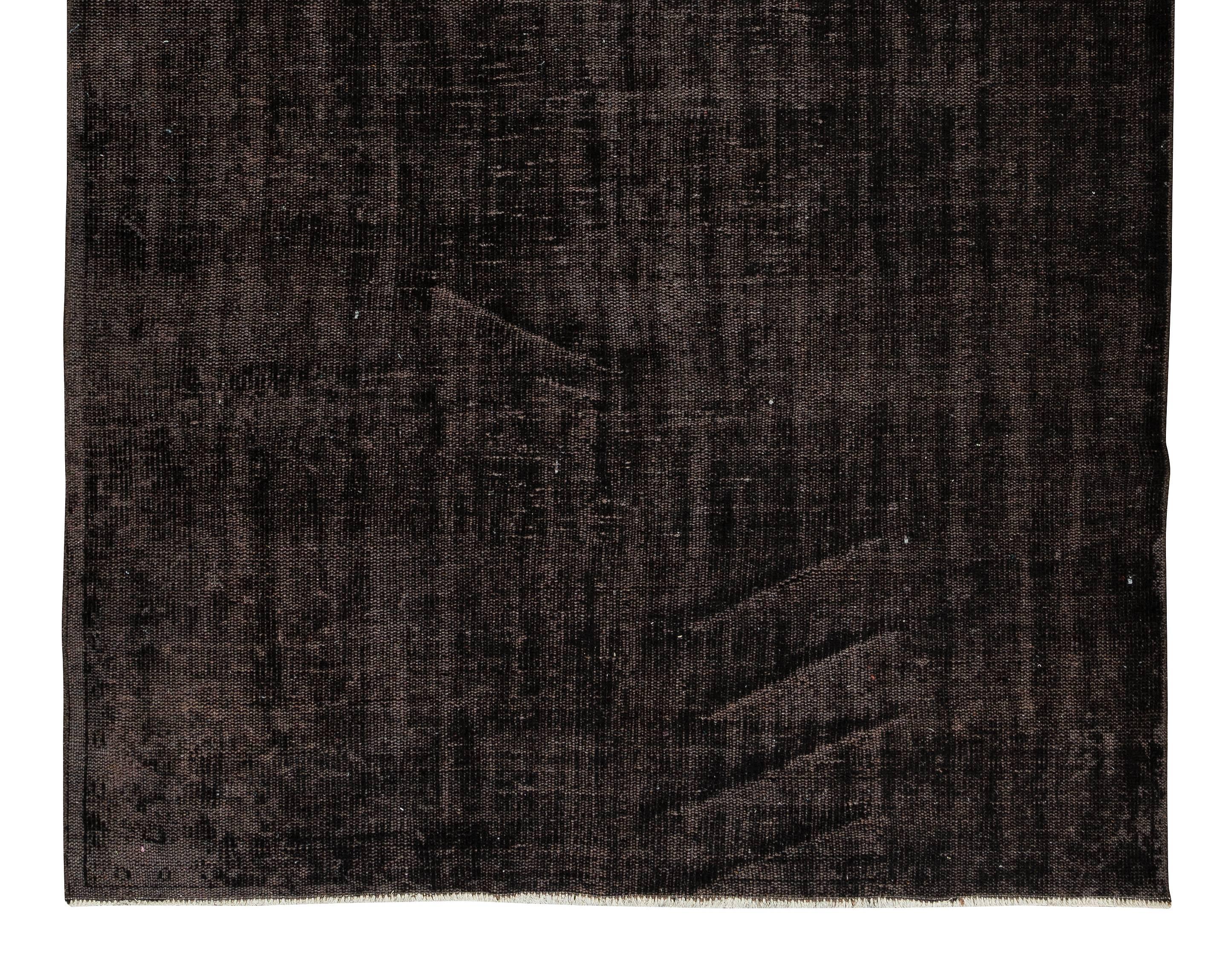 Hand-Knotted 5.5x8.7 Ft Contemporary Vintage Area Rug in Solid Black, Handmade in Turkey For Sale
