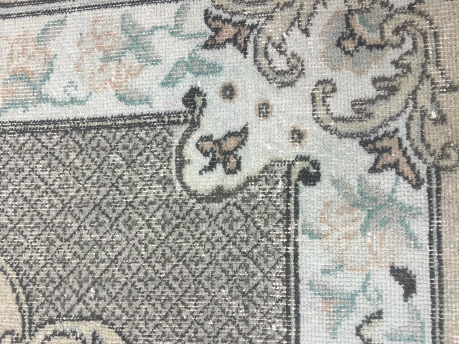 5,5x8.7 Ft Französischer Aubusson inspirierter Vintage handgeknüpfter Teppich aus türkischer Wolle mit Akzent (Türkisch) im Angebot