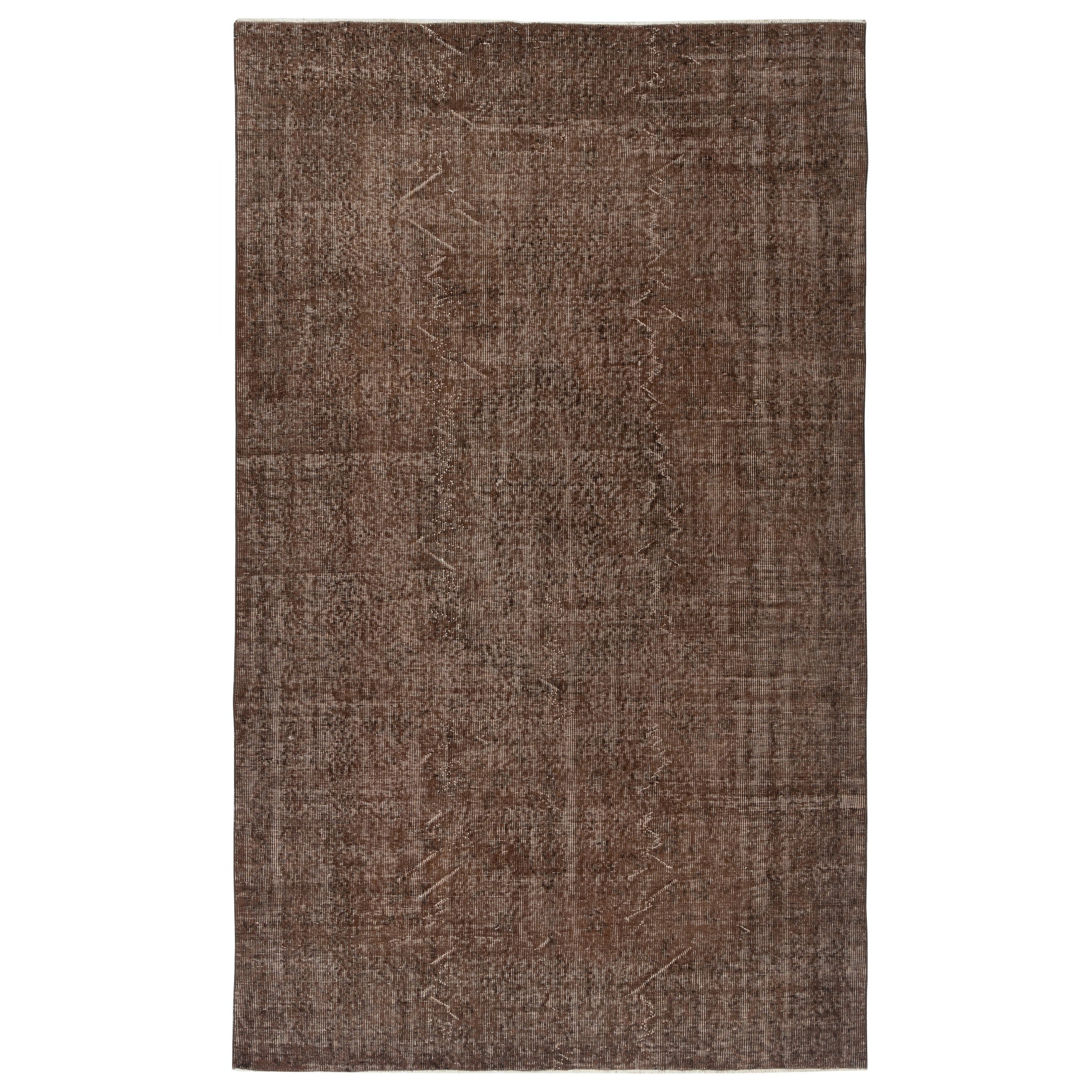 5.5x9 Ft Brown Overdyed Vintage Handmade Türkischer Teppich für moderne Interieurs