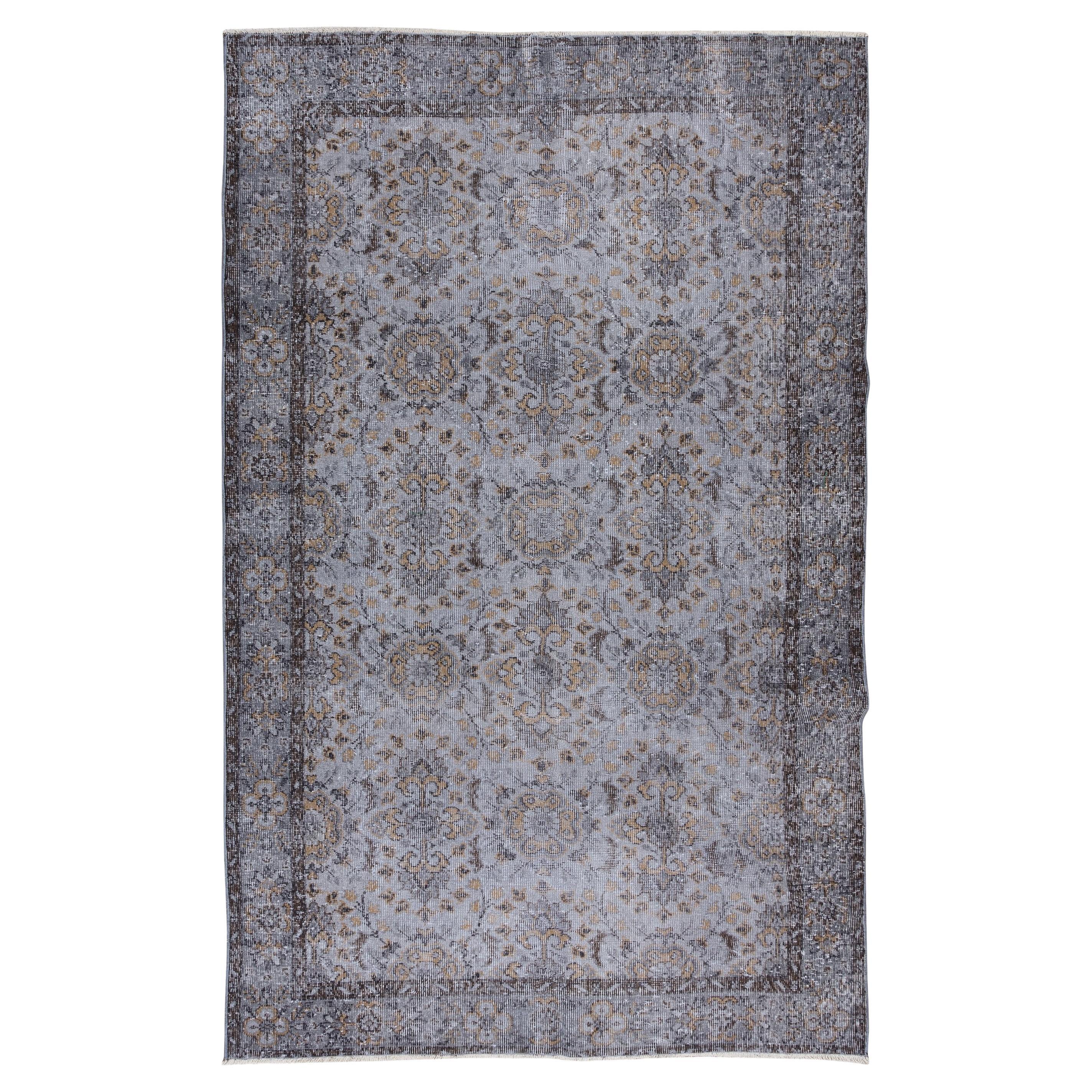 5.5x9 Ft Vintage Floral Area Rug in Gray, Hand Knotted in Turkey. Modern Carpet For Sale