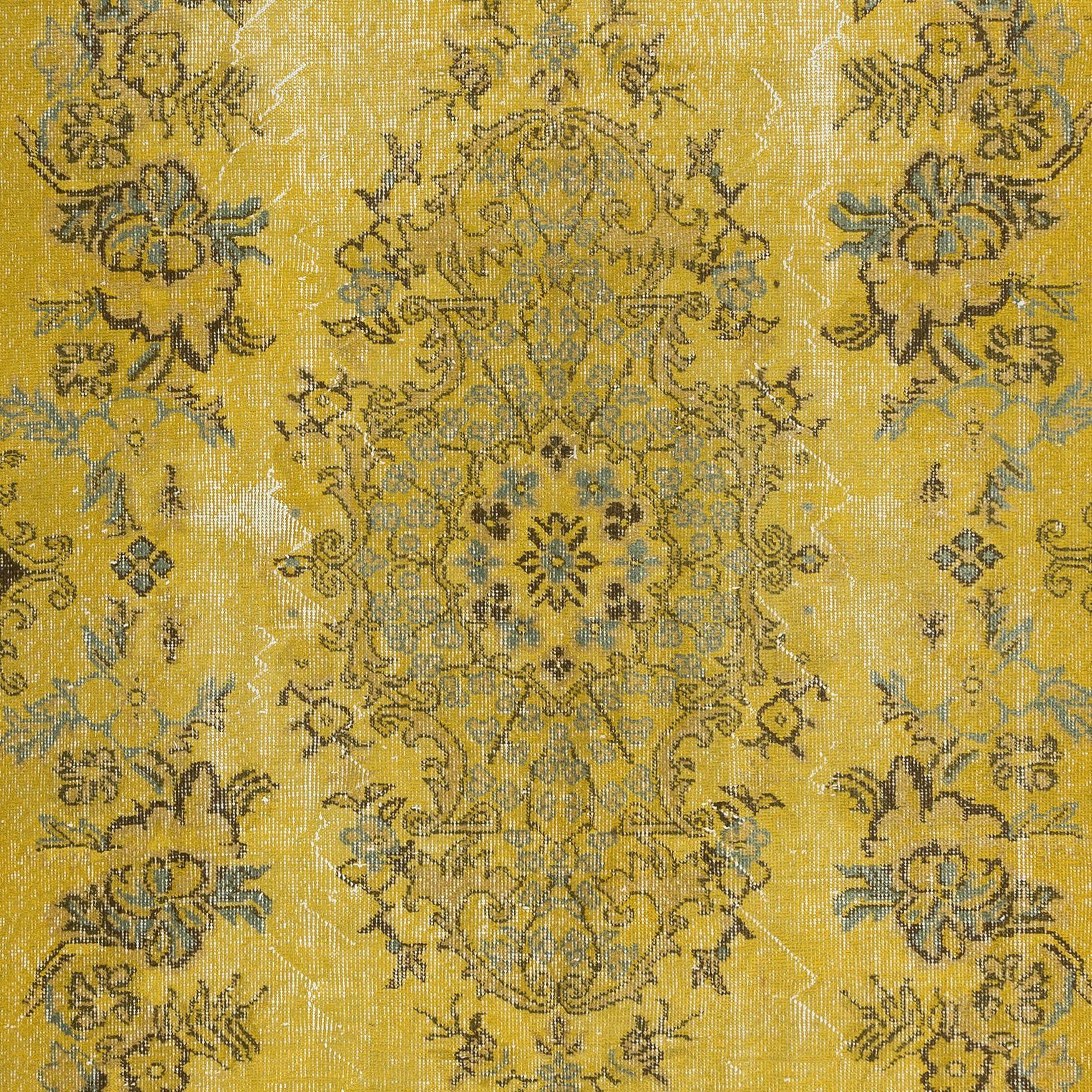 Modern 5.5x9.6 Ft Contemporary Living Room Carpet in Yellow, Handmade Turkish Area Rug For Sale