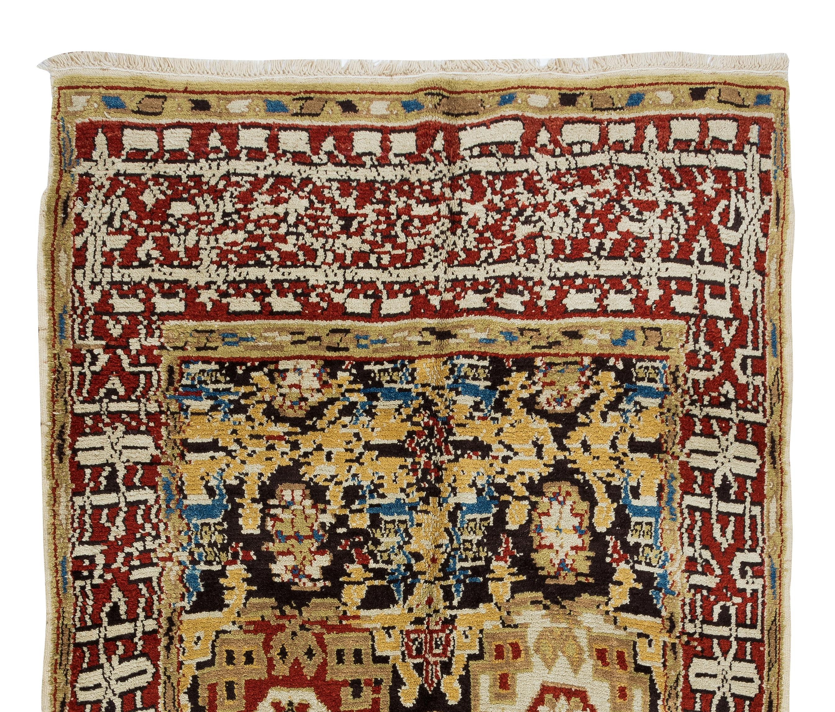 Hand-Knotted 5.5x9.7 Ft Turkish Yoruk Vintage Area Rug, 100% Wool, Handmade Boho Decor Carpet For Sale
