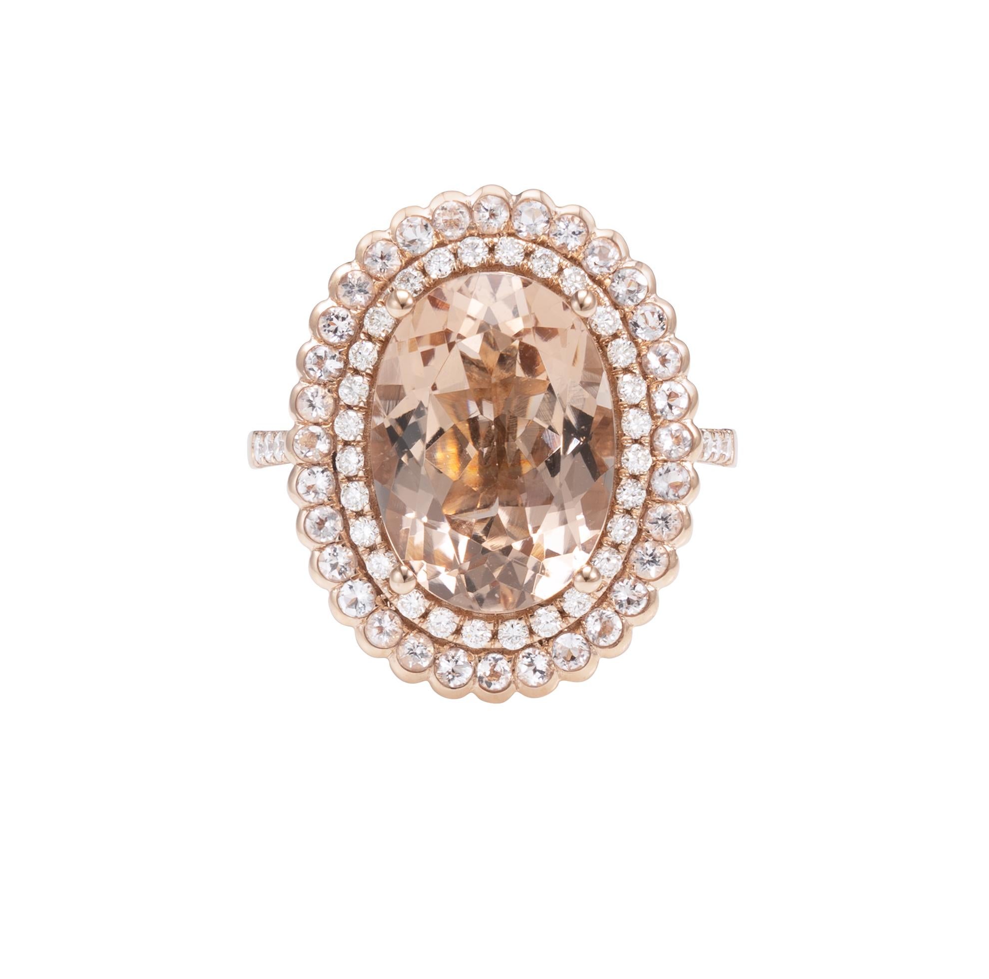 Contemporary 5.6 Carat Morganite and Diamond Ring in 18 Karat Rose Gold For Sale