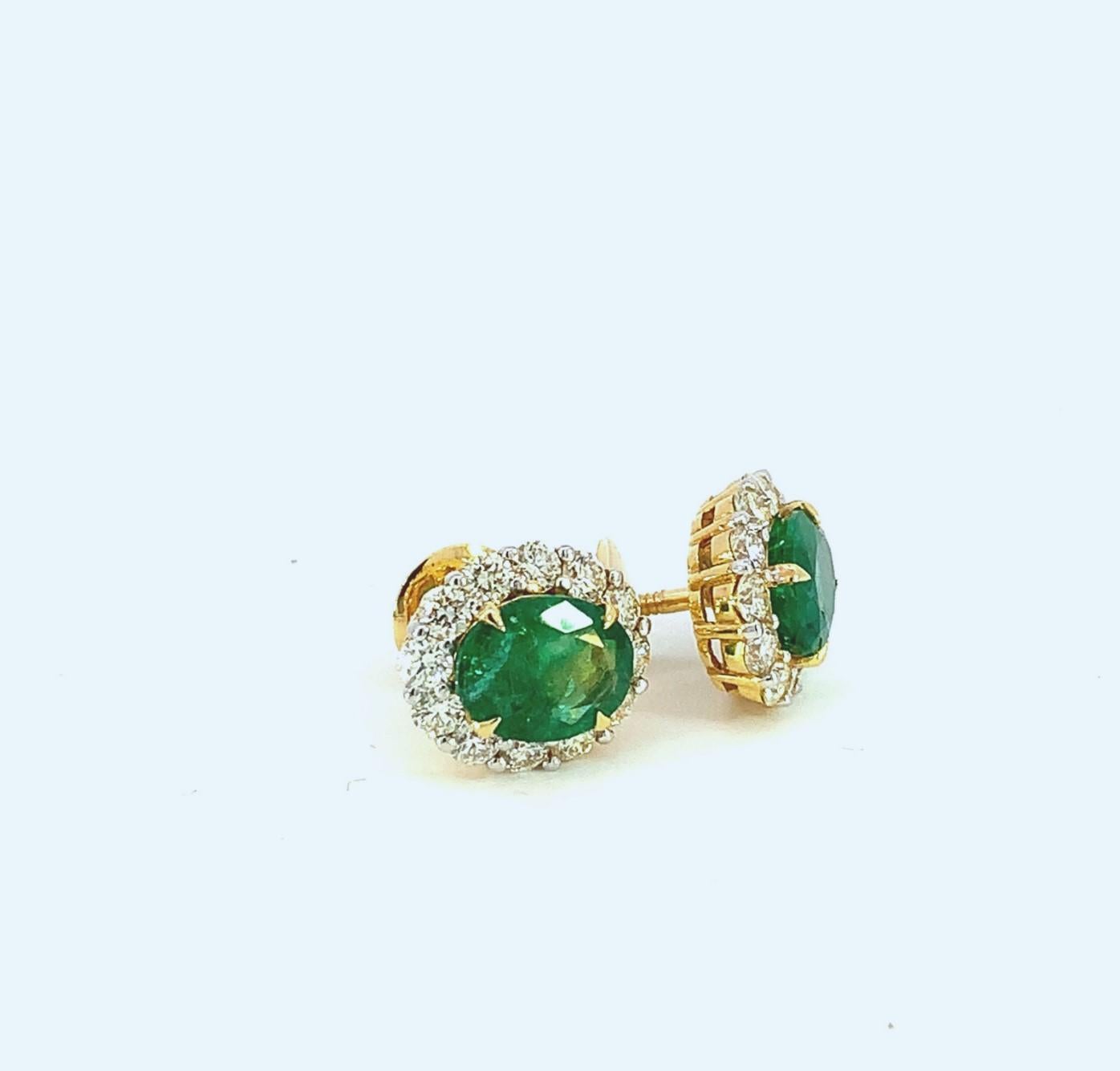 Modern 5.6 Carat Natural Emerald and Diamond Stud Earring For Sale