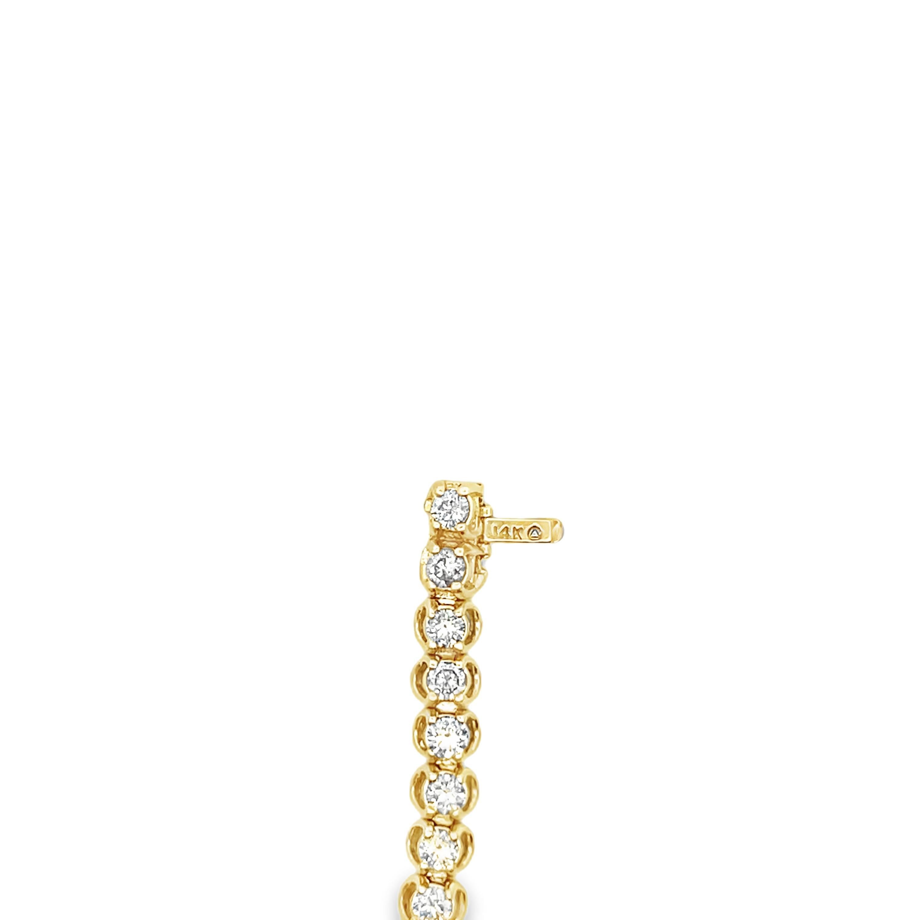 5.6 cttw Diamond Horseshoe Tennis Bracelet in 14k Yellow Gold For Sale 4