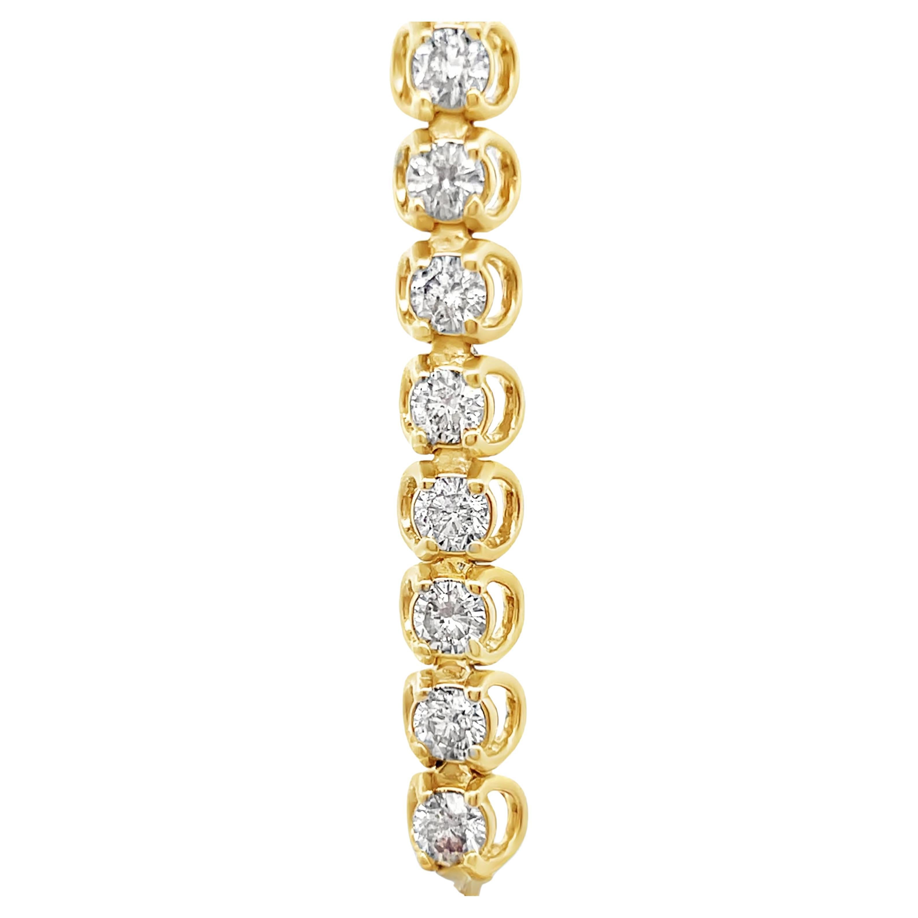 Bracciale a ferro di cavallo con diamanti da 5,6 cttw in oro giallo 14k