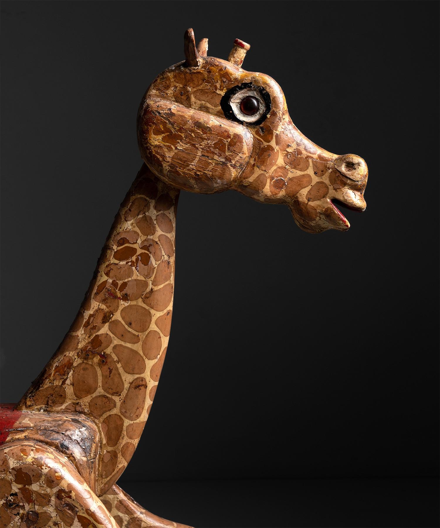 20ième siècle Manège de girafes, Angleterre, vers 1920 en vente