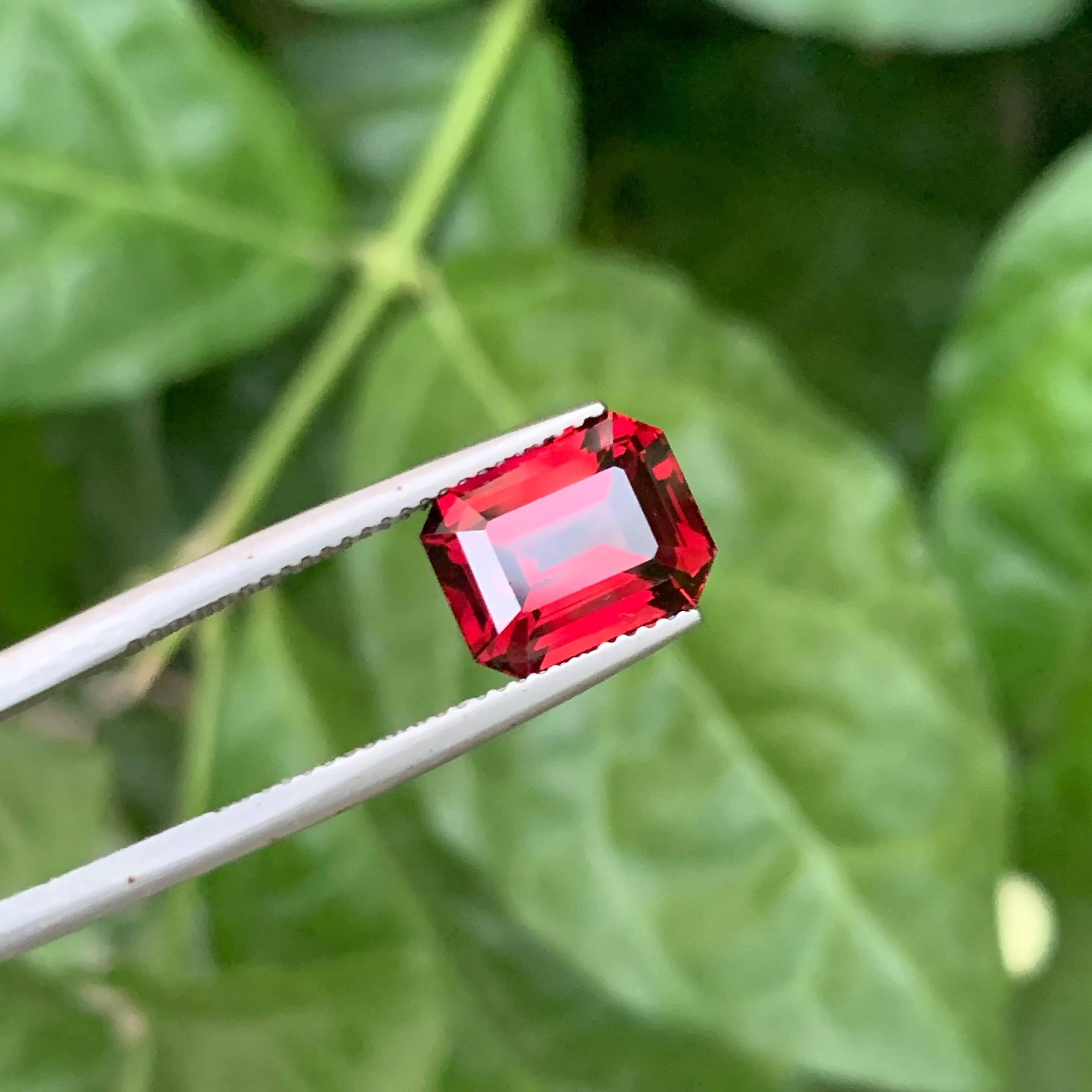 5,60 Karat Loser rosa-roter Pyrop-Granat Smaragdschliff Tansanischer Edelstein im Angebot 3