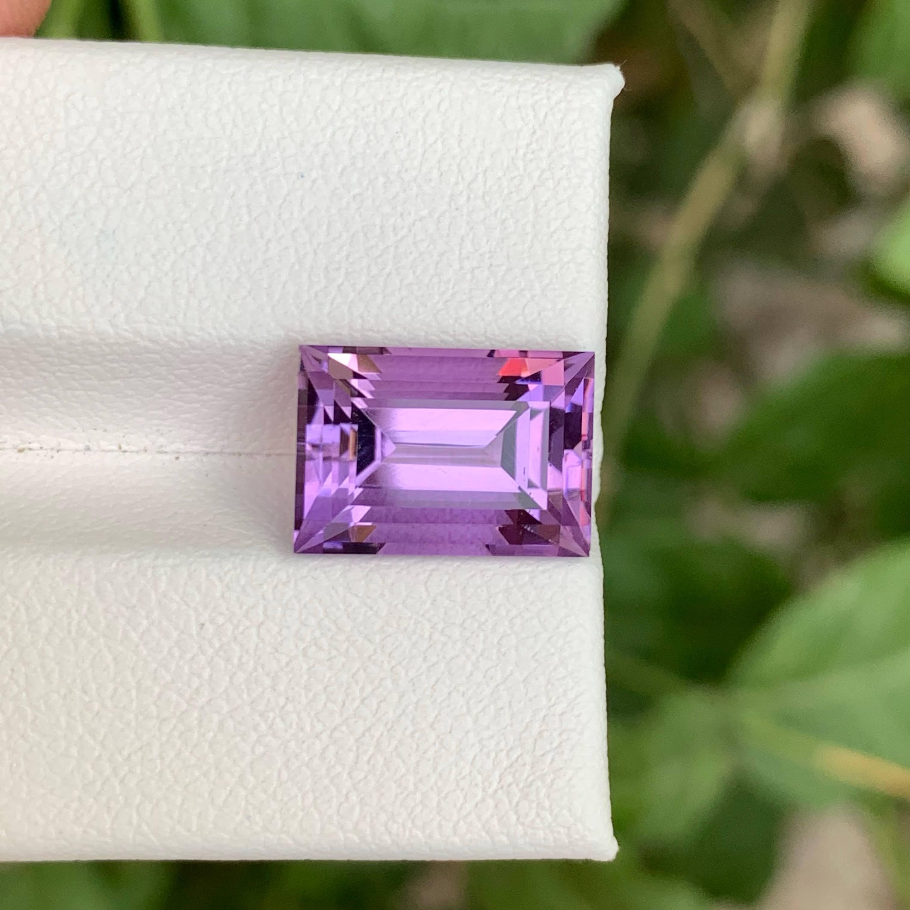 5.60 Carat Loose Purple Amethyst Stone Baguette Cut Natural Brazilian Gemstone For Sale 2