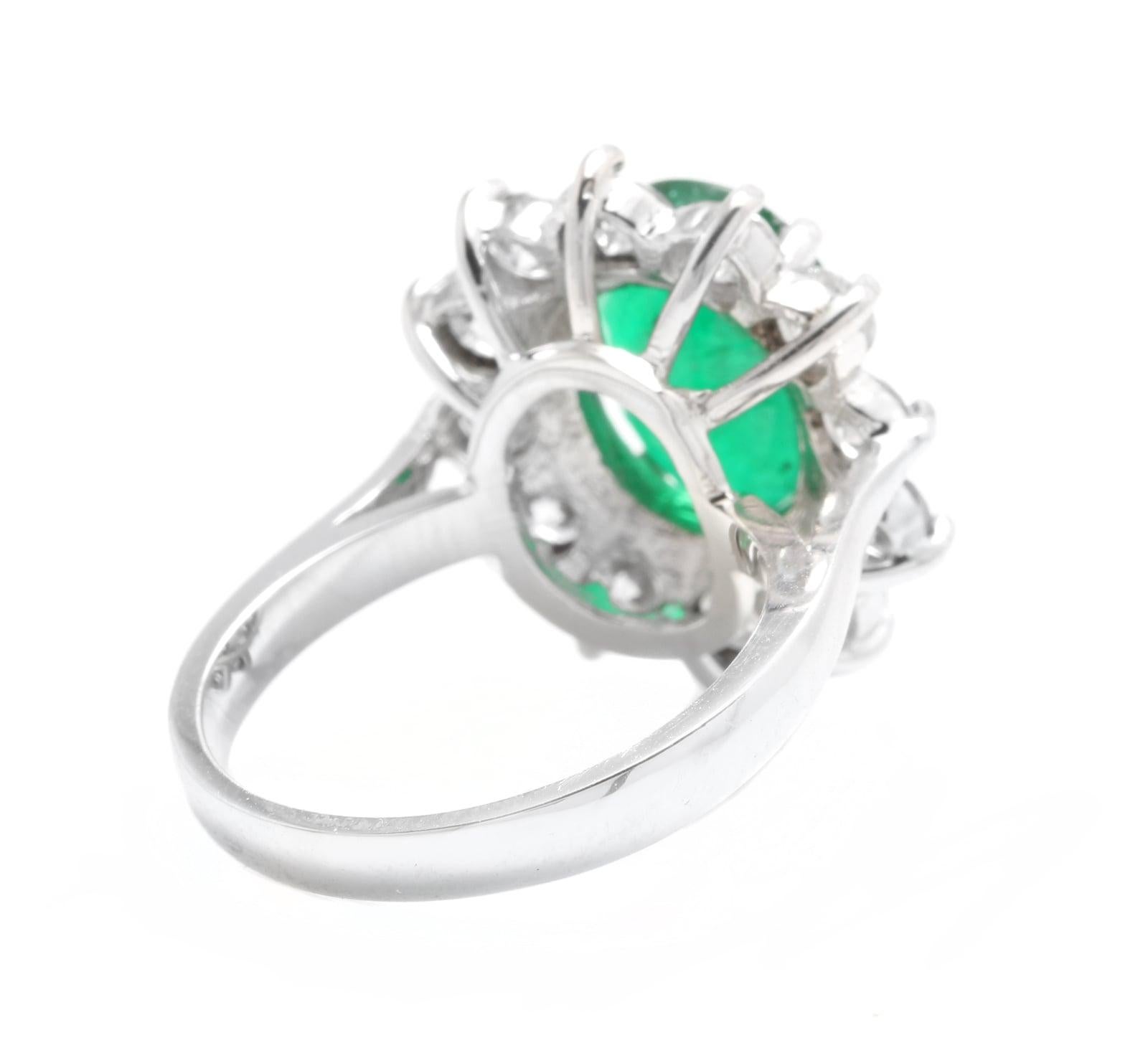 Round Cut 5.60 Carat Natural Emerald and Diamond 14 Karat Solid White Gold Ring For Sale