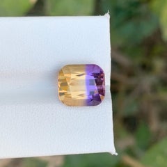 5.60 Carat Natural Loose Ametrine Cushion Cut Gemstone (Amétrine en vrac taillée en coussin)