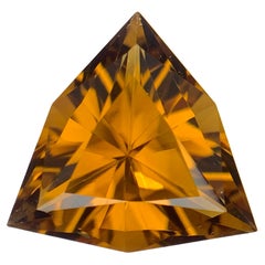 Gema natural suelta de citrino talla escudo de 5,60 quilates