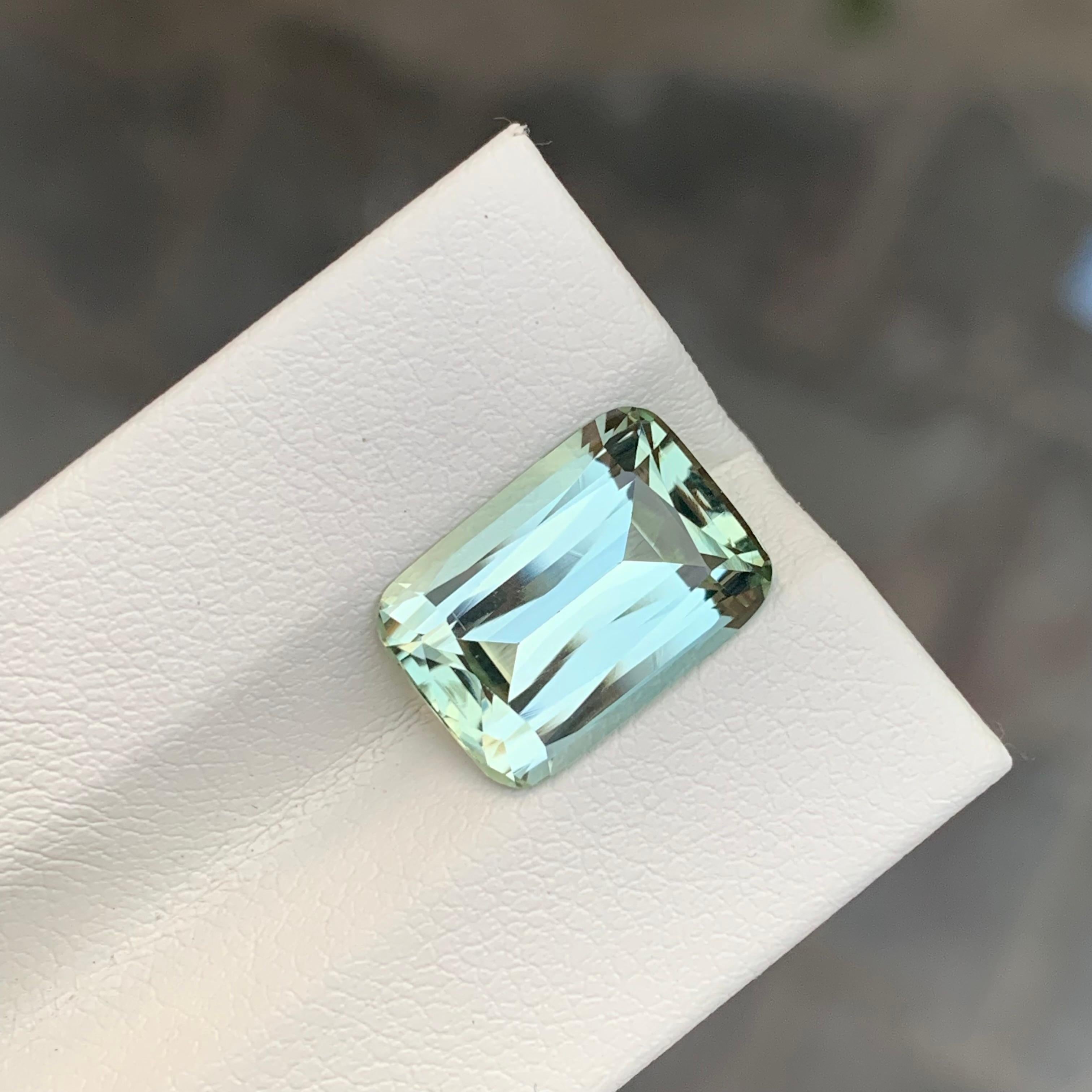 Cushion Cut 5.60 Carat Natural Loose Light Lime Green Tourmaline Cushion Shape Gem For Sale