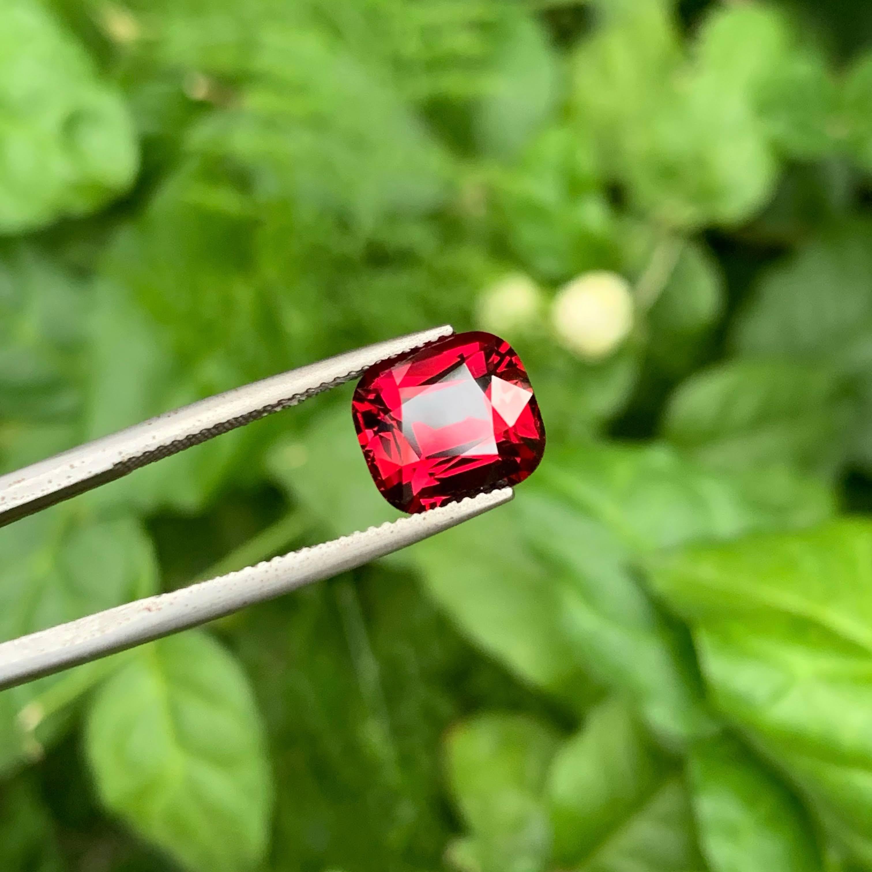 da uomo o donna 5,60 Carati di granato rosso rosato naturale sfuso Pietra africana tagliata a cuscino in vendita