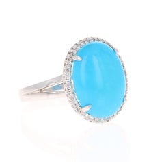 Anillo de cóctel de oro blanco de 14 quilates con diamantes y turquesa natural de 5,60 quilates