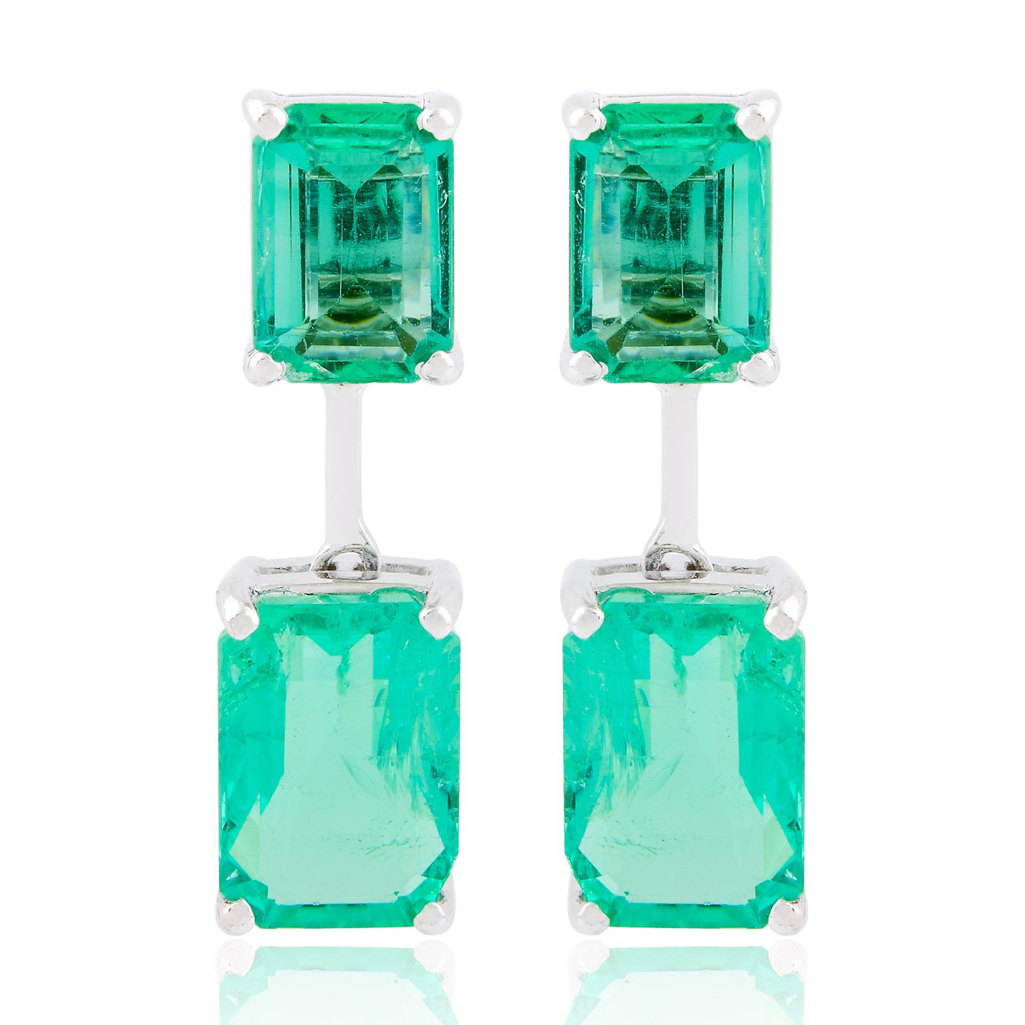 5.60 Carat Octagon Natural Emerald Stud Earrings Solid 18k White Gold Jewelry In New Condition For Sale In Diera, Dubai