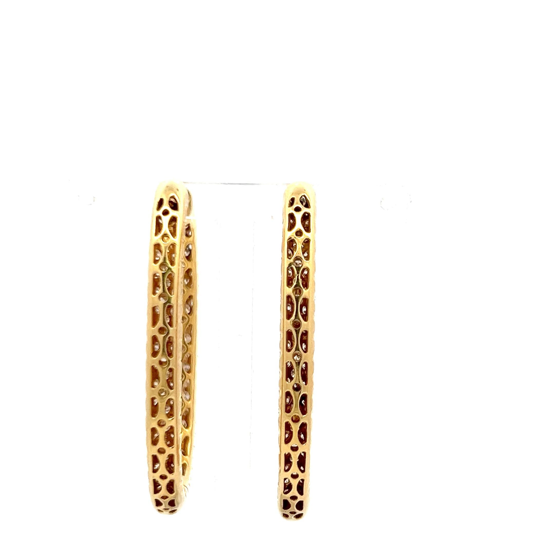 Taglio brillante Orecchini a cerchio in oro giallo 18 carati da 5,60 carati con diamante tondo Brilliante F VS in vendita