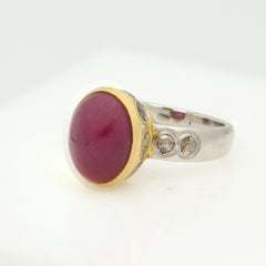 5.60 Carat  Ruby Cabochon Vintage Ring 18 Karat Oval Ruby Gemstone & Diamonds