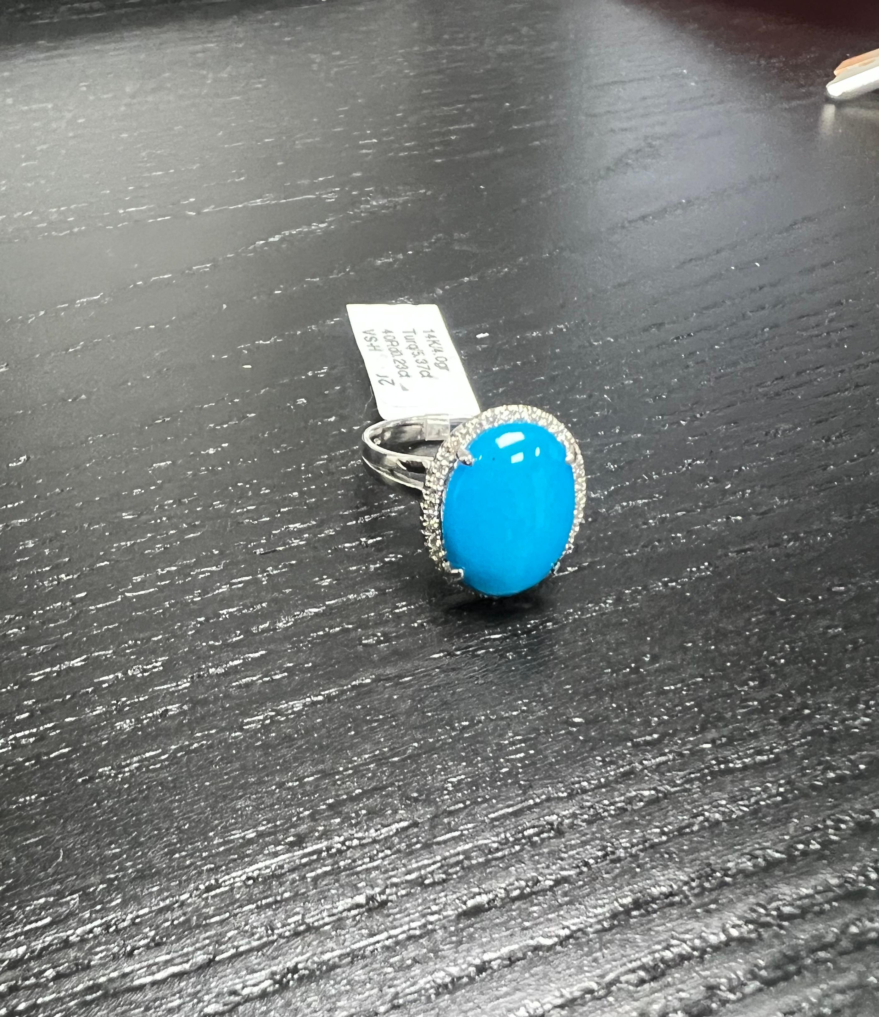 Women's 5.60 Carat Turquoise Diamond 14 Karat White Gold Cocktail Ring For Sale