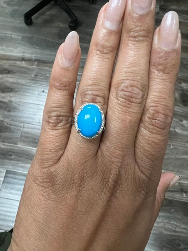 5.60 Carat Turquoise Diamond 14 Karat White Gold Cocktail Ring For Sale 2