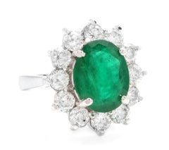 Bague en or blanc massif 14 carats avec émeraude naturelle de 5,60 carats et diamants