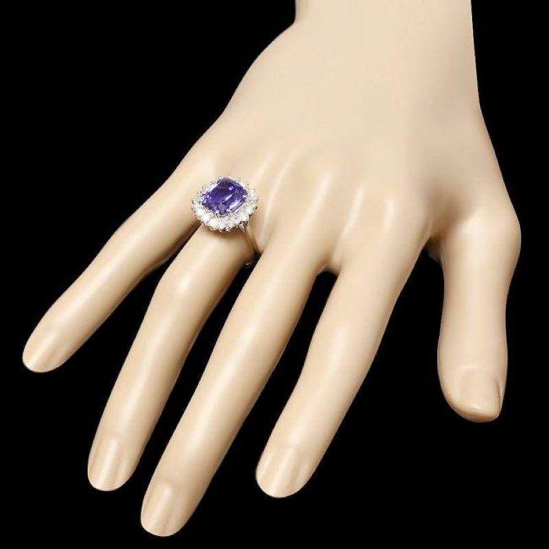 Mixed Cut 5.60 Carats Natural Tanzanite and Diamond 14k Solid White Gold Ring For Sale