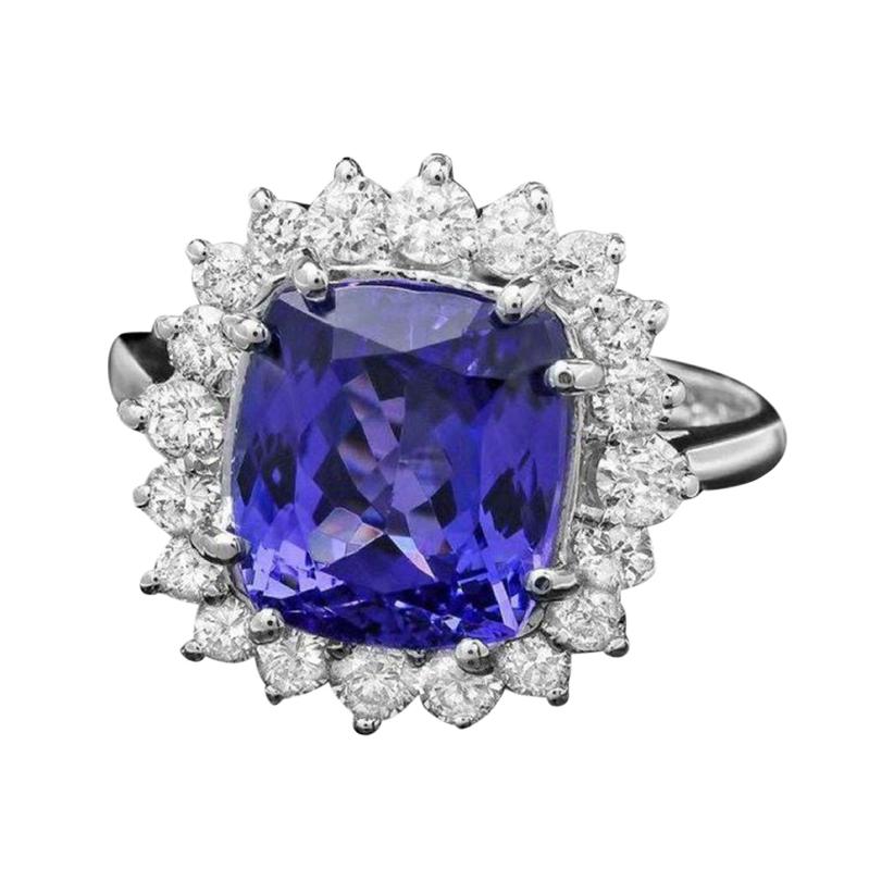 5.60 Carats Natural Tanzanite and Diamond 14k Solid White Gold Ring For Sale