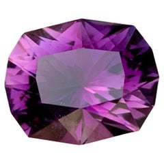 5.60 carats Purple Amethyst Custom Precision Cut Natural Brazilian Stone (Améthyste violette taillée avec précision)