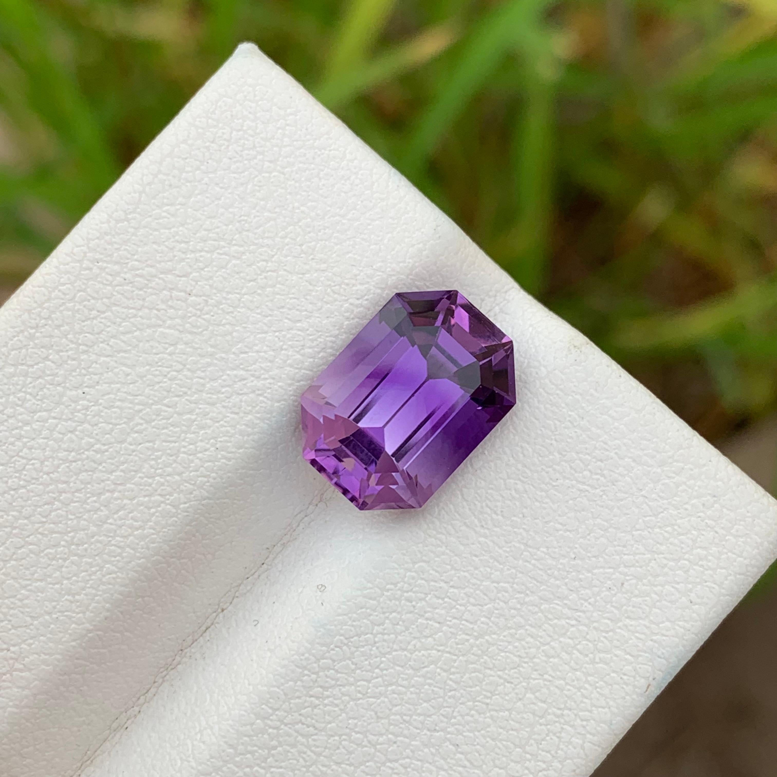 5.60 Carats Stunning Loose Purple Amethyst Gem From Brazil Mine February Stone For Sale 2