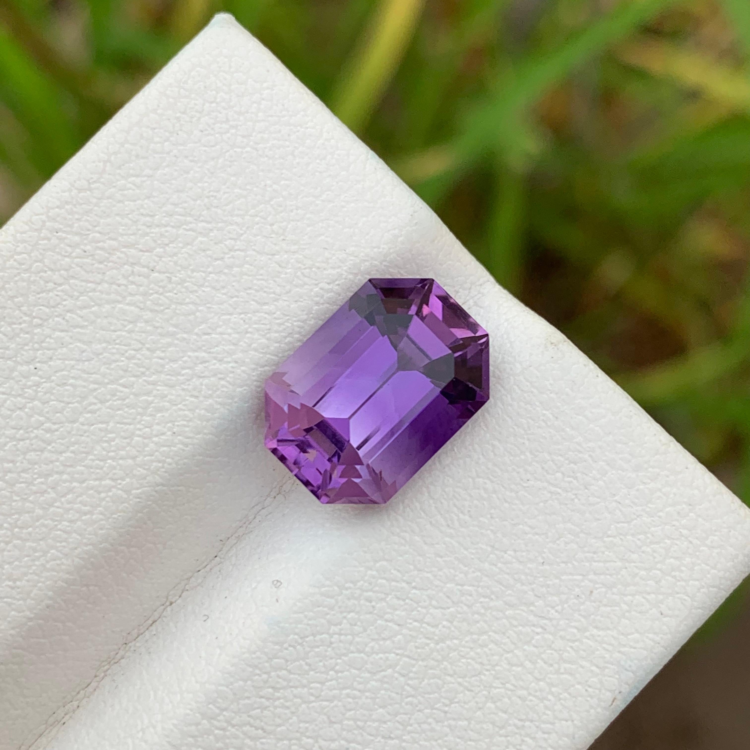 5.60 Carats Stunning Loose Purple Amethyst Gem From Brazil Mine February Stone For Sale 3