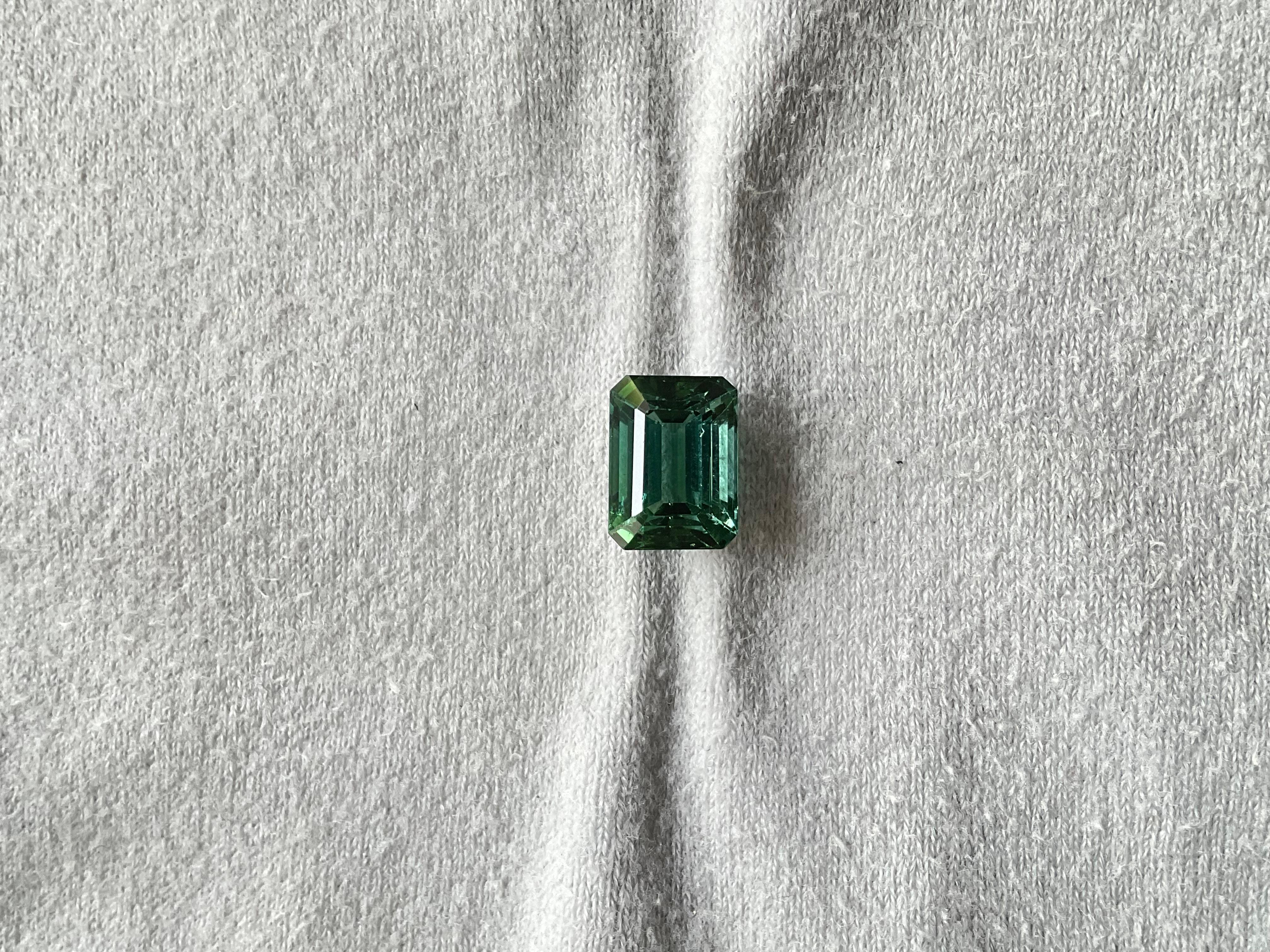5,60 carati Tormalina verde ottagono Pietra sfaccettata Gioielli di pregio Greene & Greene In condizioni Nuovo in vendita a Jaipur, RJ