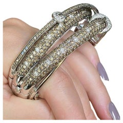 $56000 / Neu / Levian Red Carpet / 23 CT Diamantschnalle-Armband / 80 Gramm /14k